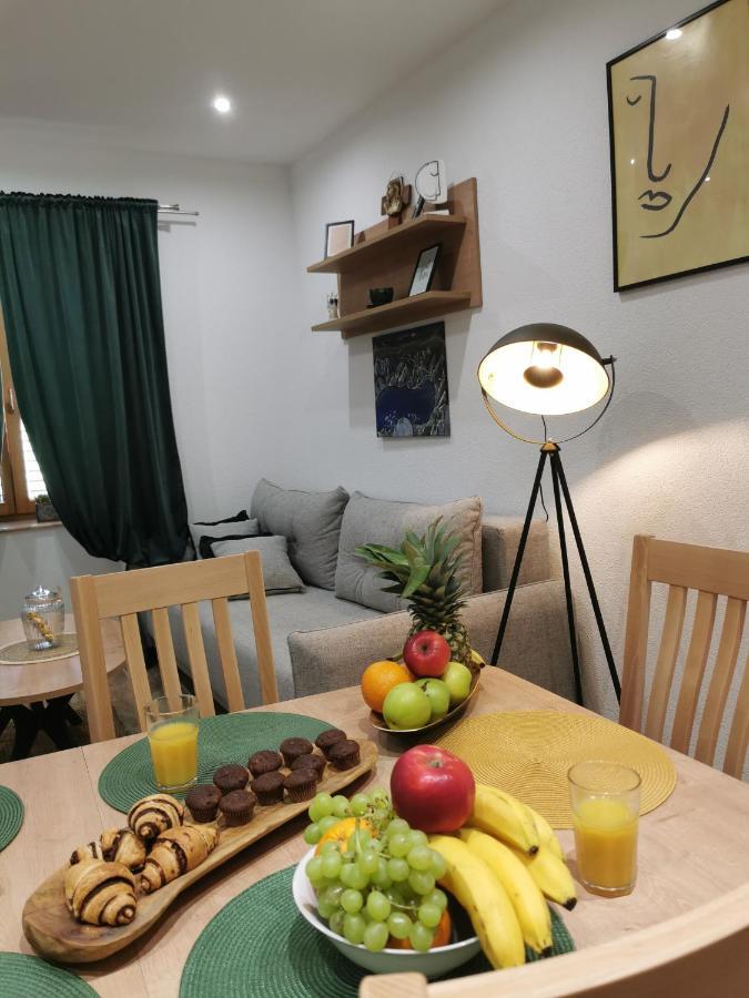 Apartmani Tripalo 伊莫茨基 外观 照片